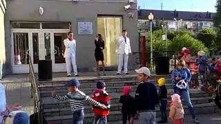 Группа Ультра - А ты всё ждёшь
