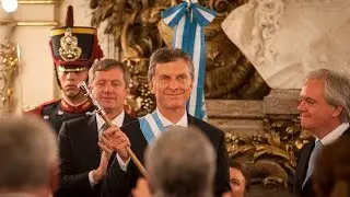 Entrega de atributos de mando en el Salón Blanco de la Casa Rosada | Mauricio Macri Presidente
