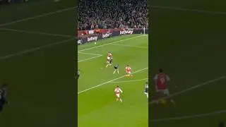 GABRIEL JESUS FINISHES AMAZING ARSENAL MOVE!