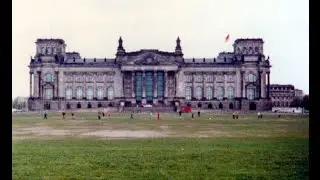 Reichstag Berlin history rebuilding Foster
