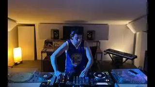 Pure Essentials - Progressive House (II)