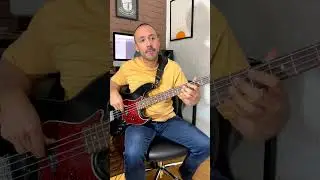 EXAMPLE OF A 12 BAR BLUES WALKING BASS (TABS + TUTORIAL IN THE DESCRIPTION)