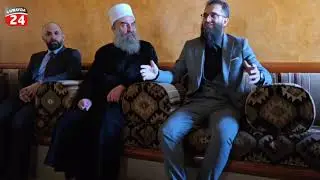 حوار هام بين وفد من حكومة الإنقاذ والرئيس الروحي للطائفة الدرزية الشيخ حكمت الهجري في السويداء