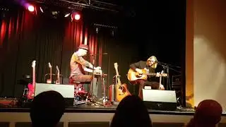 Gundermanns Lieder in Europa Mario Ferraro und Christian Haase - Bis die Zahlen fehlen
