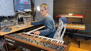 Triple-Meter Synth Leads and Piano Layers | New Moon 2026-01-07 by atnr