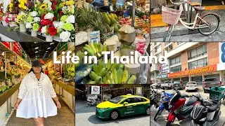 Rangsit Market | Thai Snacks Tasting | Yoli Spaces