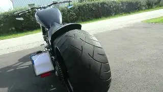 Harley Davidson, Custom Bike, Einarmschwinge, 300/35-18 Reifen,