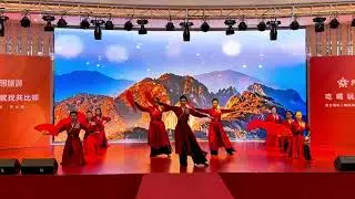 《雪龙呤》群舞 夏辉完整版