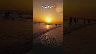 Sunset with a Sea view😍✨ #shorts#shortsfeed#seaview#sunset#quranrecitation#foryou#sea#beach#reels