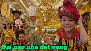Bắp báo đại náo nhà dát vàng