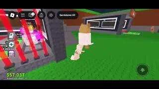 Mi amiga iris me roba el canal(me destoza la base)