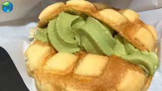 The Melon Pan Matcha Japanese Sweet Bread / 美味しい メロンパン 抹茶 /메론빵 말차.녹차 아이스크림
