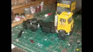 1/25 scale 1960's MACK F series cabover is finely done