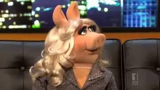 The Jonathan Ross Show  - Kermit  Miss Piggy, Hugh Bonneville, Jack Whitehall Part 3