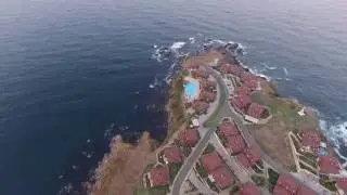 Вилно селище Созополис по здрач - 4K video