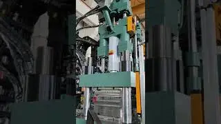Today's main item is to check the running of Two color handle making machine. #machine #factory