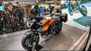 KTM Super Duke GT 1390 Offroad Touring Enduro moto motor bike motorcycle EICMA walkaround W2864