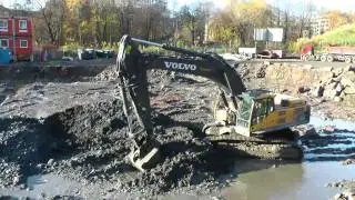 Volvo EC460CL Excavator Working
