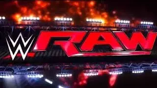 WWE Monday Night RAW 07/27/2017 - Rusev offers gifts to Summer Rae