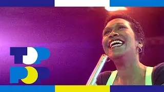 Pointer Sisters - (She's Got) The Fever • TopPop