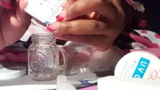 (DIY) NO MESS REGULAR & ACETONE NAIL REMOVER CONTAINER