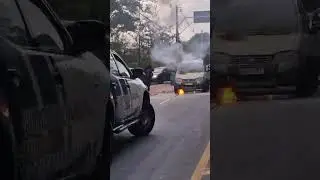 EQUIPE DA GCM COMBATE INC&Ecirc;NDIO EM VE&Iacute;CULO. Ningu&eacute;m ficou ferido