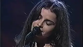 Mazzy Star - Late Night w  Conan O'Brien, 1994
