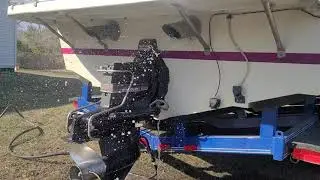 1990 Powerquest ( Powerplay ) 230 conquest mercruiser 454 thru hull exhaust