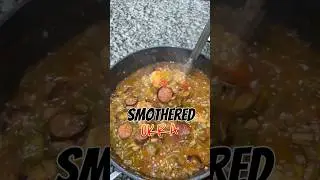 Smothered Okra #summeronshorts #fyp #comfortfood