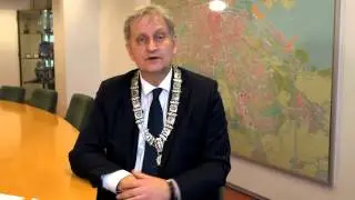 Videoboodschap van Eberhard van der Laan over kindermishandeling
