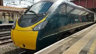 Class 323 entering Crewe and class 390 Pendolino leaving Crewe (long wait)