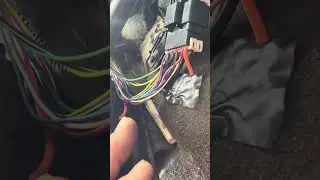 2005 Chevy Silverado no power driver seat