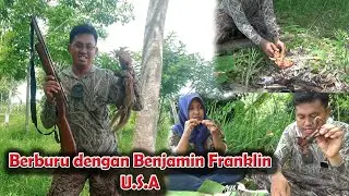 Mencoba ketangkasan menggunakan visir, berburu tupai dengan benjamin franklin U S A