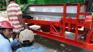 Cơ Khí Hoàng Thọ giao máy tuốt đậu phộng ( củ lạc) tại Cẩm Xuyên - Hà Tĩnh ( 0985.824.044)