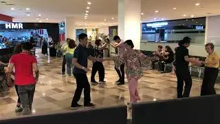 Mom’s swing @FT