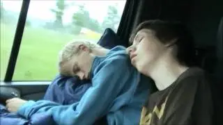 Sindre vart skremt, ja.wmv