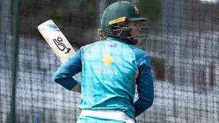Debutants, Dukes balls on Aussies' minds for Test battle | Qantas Runway Report