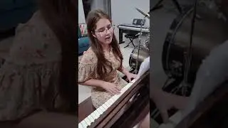 “Hay momentos.” Salmista Camila Villafuerte.