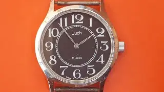 luch 15 jewels made in belarus ( белый корпус черный циферблат )