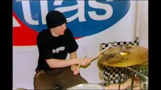 Disunion - Nuclear War (15y old young kids play hardcore punk)