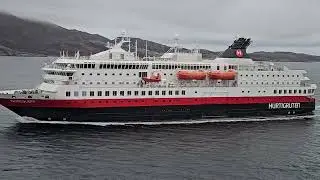 MS Nordkapp Hurtigruten in R&oslash;d&oslash;y today, Apr.19, 2025. @ 8 a.m #hurtigruten 