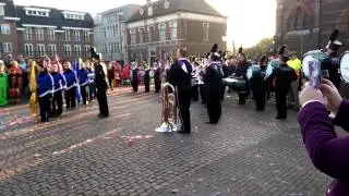 SHOWBAND AXEL IS BACK!!!!!!