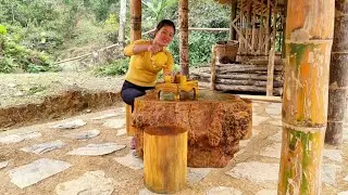 The girl cleverly uses discarded wood to make a drinking table - Solo Bushcraft & Survival