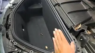 2020 tesla model S battery disconnection for welding .