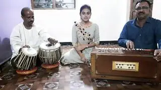 * ब्रह्मा  विष्णु आणि  महेश्वर सामोरी बसले *