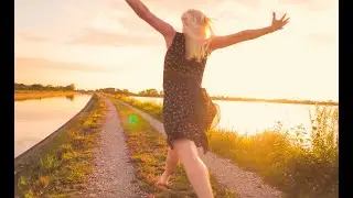 LIBERETTO  (by Lars Danielsson)   Evelyn Huber (harp)