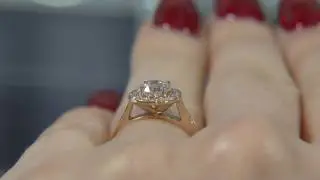 00579-HD020-18k Rose Gold Diamond Halo Engagement Ring