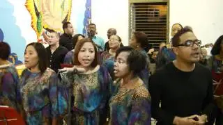 Moments of Praise Ai Dios Eterno Kordo nos