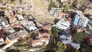 Cota Cota, La Paz Bolivia, Costanera ave calle 31 Zona Sur, Drone test flight DJI Phantom 3 HD1080