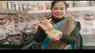 दोस्तो आज मैने बनाया बहुत ही टेस्टी उपमा।dosto aaj maine banaya bahut hi testy upma.